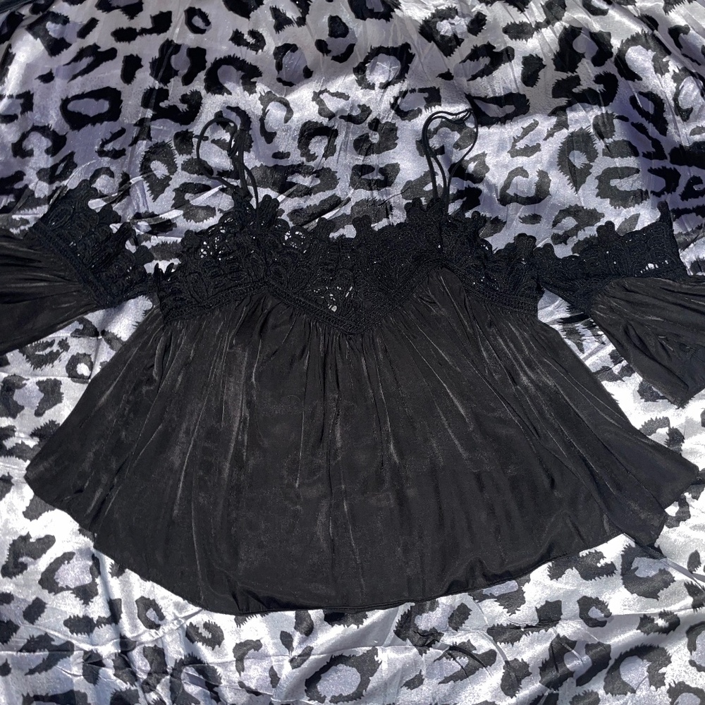 black lacey summer top